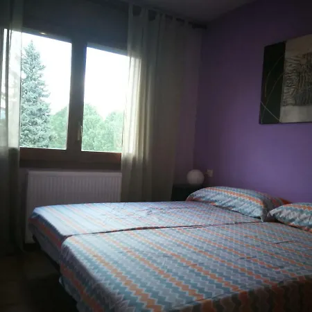 Nuria Apartment *